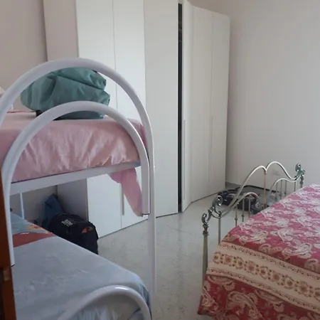 Casetta Bianca Sul Porto Daire